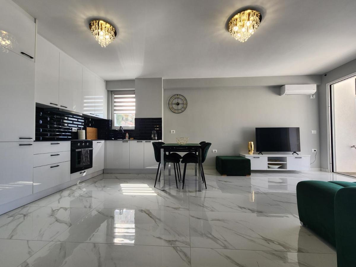 Amazing Sea View Apartment Sarande Luaran gambar